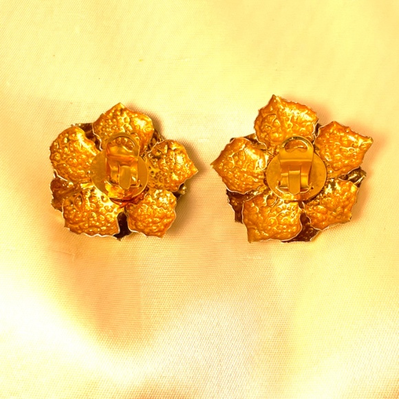 Geoffrey Beene Handmade runway pin & ec set w/ faux pearl rhinestone FINAL PRICE - Picture 3 of 7